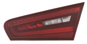 REF: 103F02341774 - AUDI A3 13-*PILOTO TRAS IZQ 3P LED