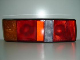 REF: 103F10131771 - FORD ESCORT MK4*STOP TRAS DCH