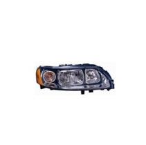 REF: 10124150001 - VOLVO XC 90 2002-FARO ANTINIEBLA IZQ